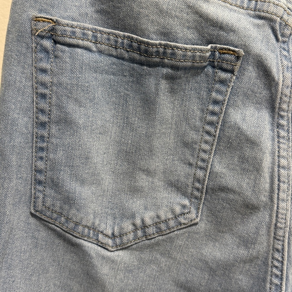 Gap Flare Jeans Light Wash Women’s Size 6/28 - Picture 5 of 8